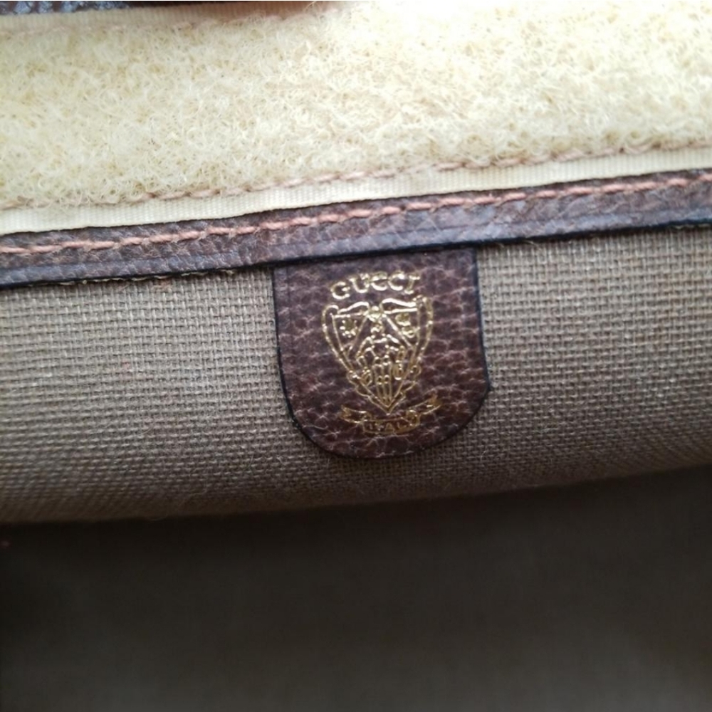 Authentic Vintage Gucci GG Monogram Supreme Clutch Crossbody Bag - Picture 10 of 12